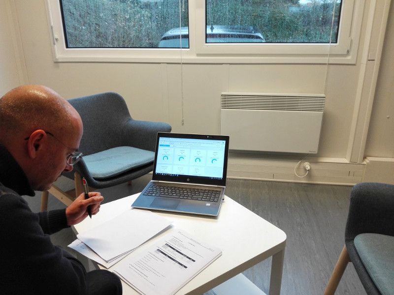 Gestion du chauffage électrique par Snugr dans les bureaux de ACTE Gestion du chauffage électrique par Snugr dans les bureaux de ACTE